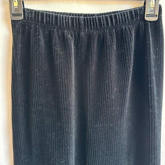 Jones New York Sport black wide wail soft velour pants, size M - Picture 2 of 7